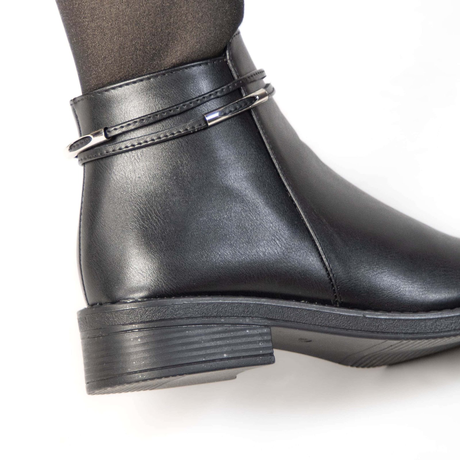 ZION – Bottines Femmes en Noir.